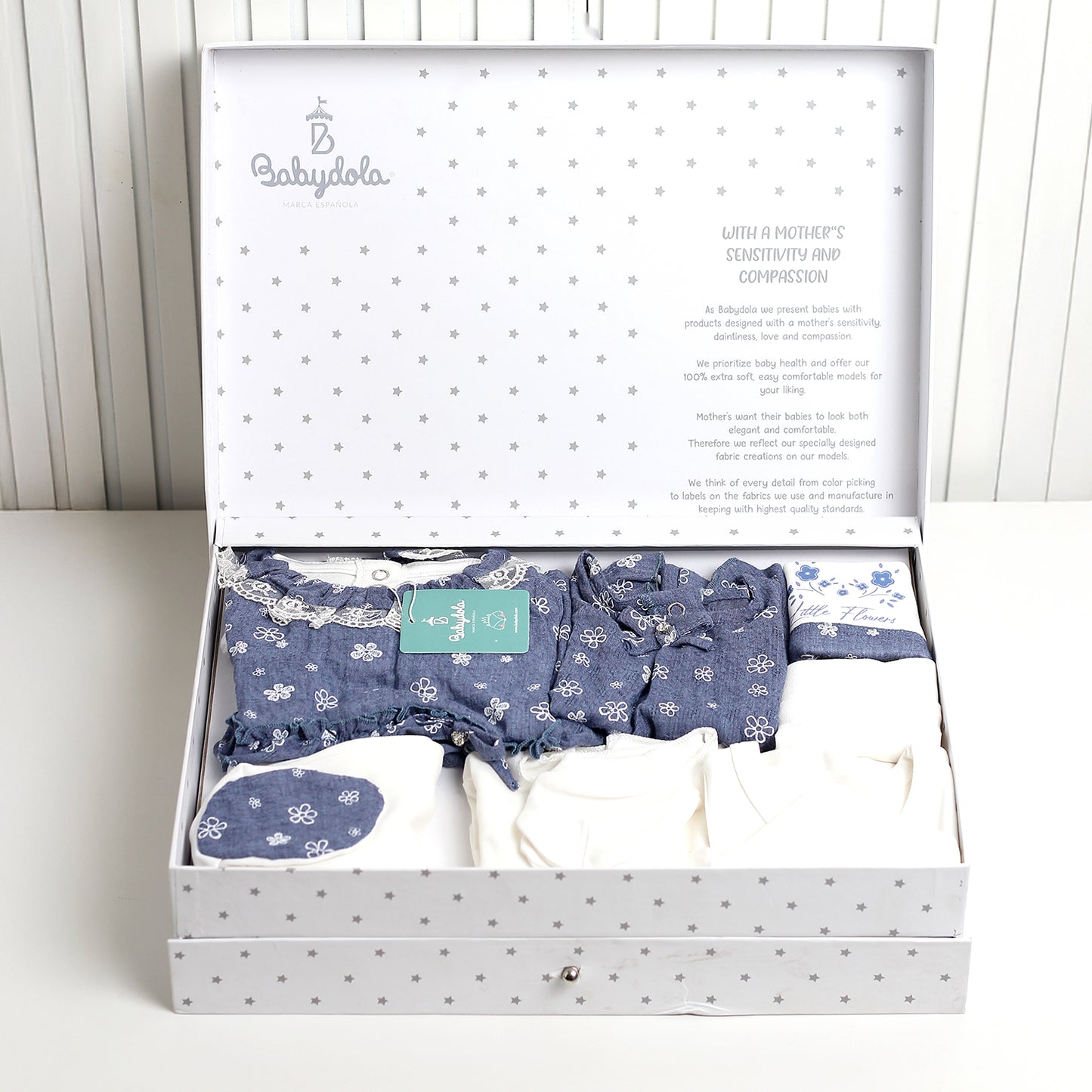 صندوق هدايا الأميرة تيدي بير باللون الأزرق النعناعي (حديثي الولادة)