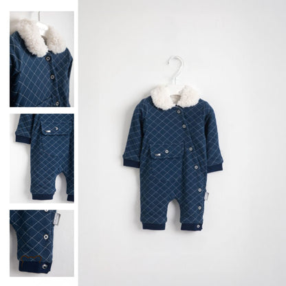 Teddy bear baby Beautiful Dark blue romper with pocket and fleece detail on the collar.