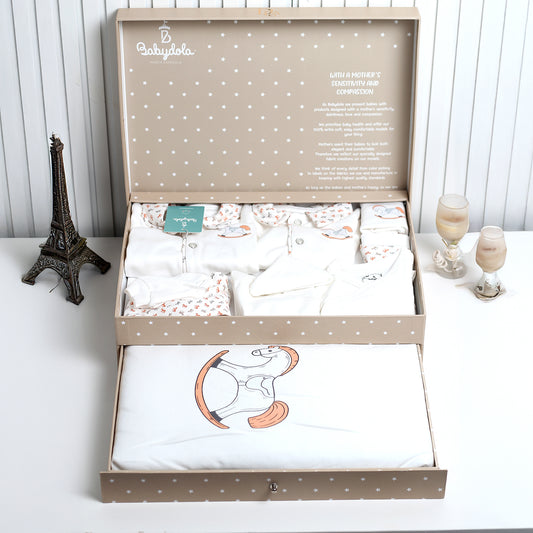 Prince boys Box  white (newborn)