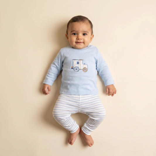 The Trendsetter Little Conductor Set