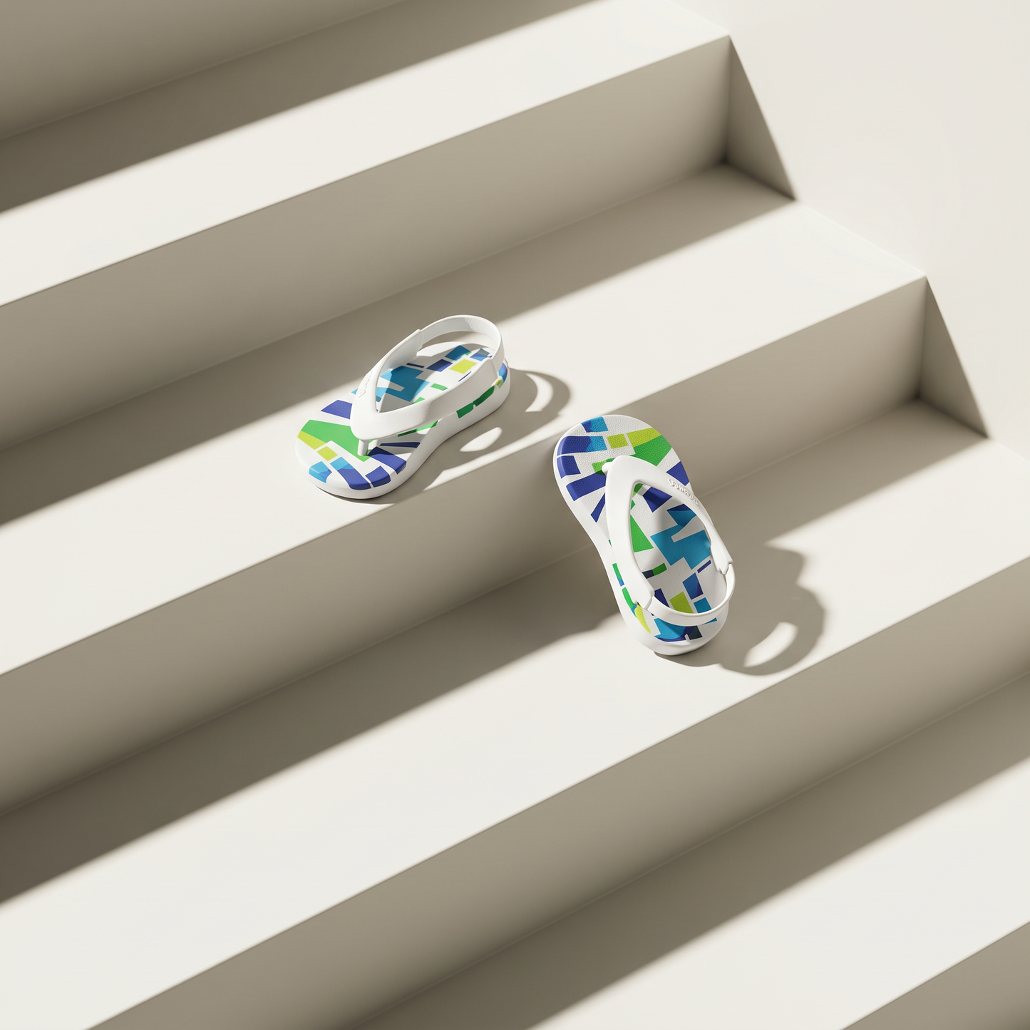 LAVA Geo Grid Active Slippers